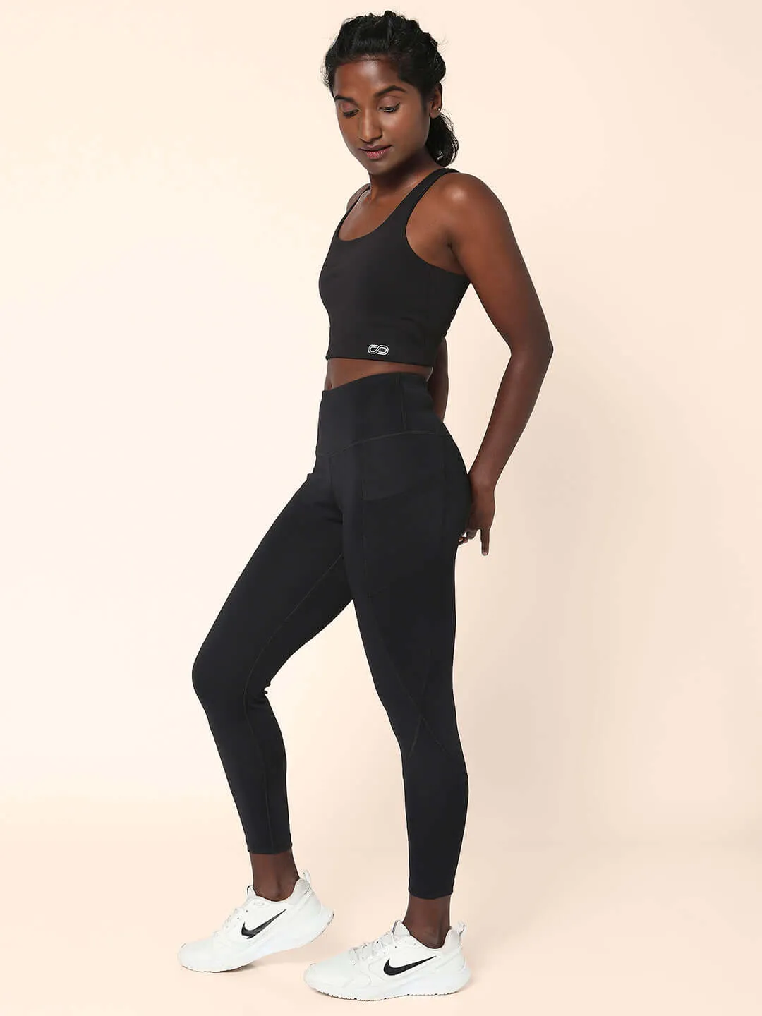 Black High Impact Action Bra & Aura Leggings