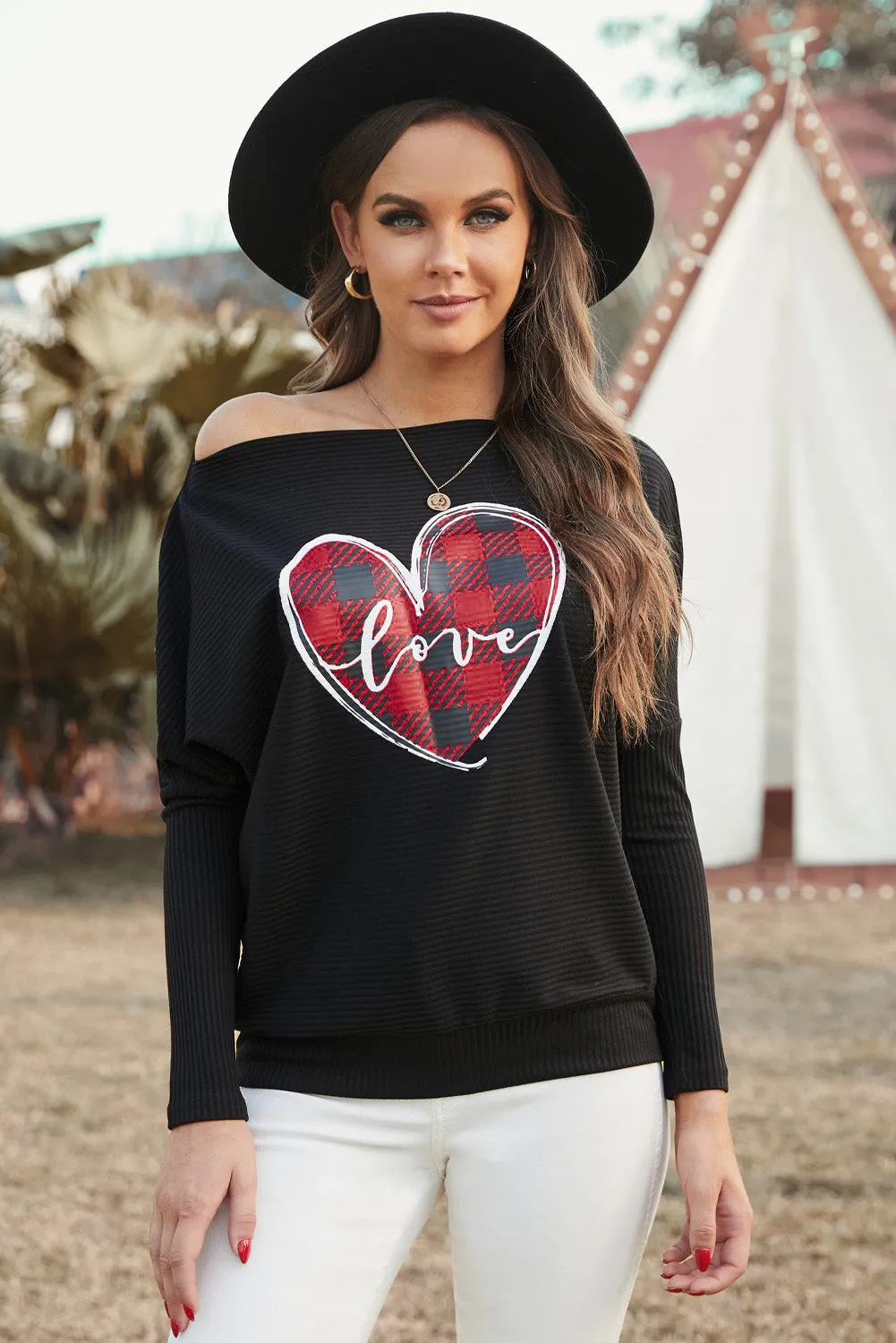 Black Valentine Graphic Tees Love Heart Plaid Bat Sleeve Top for Women