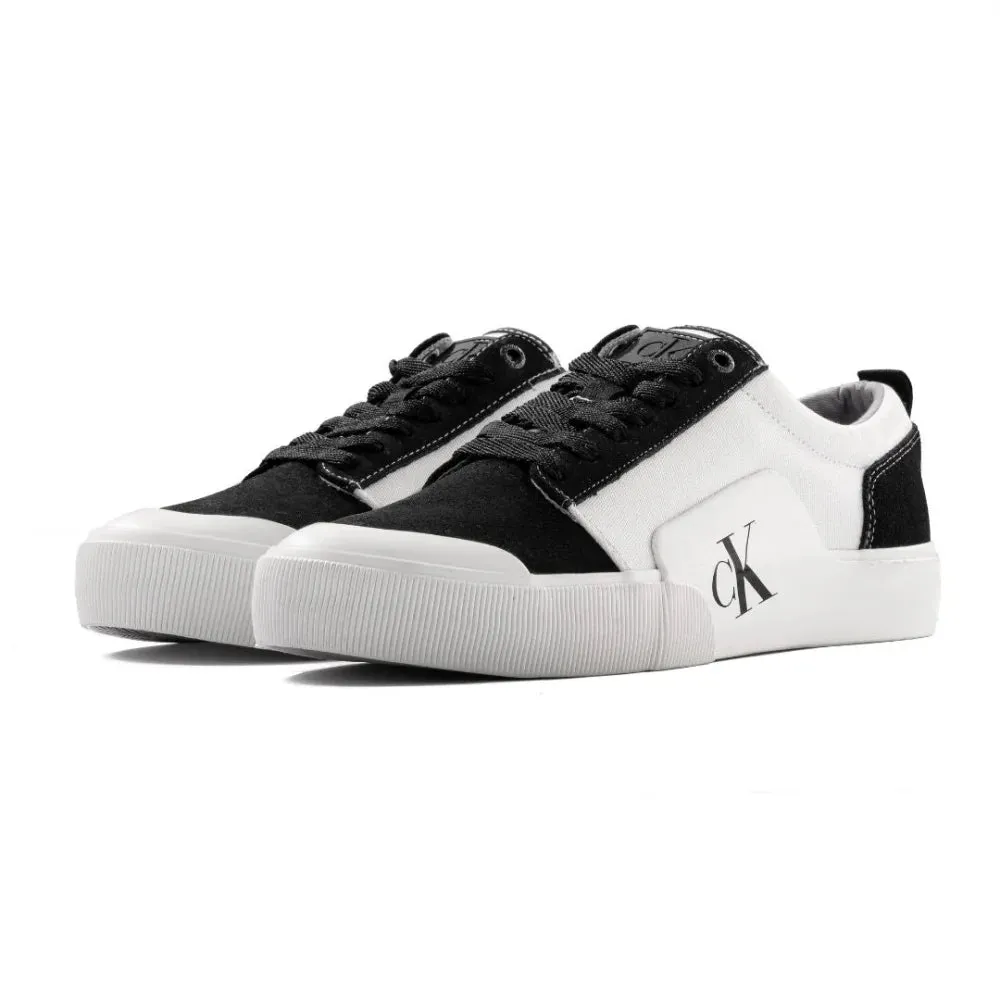 Calvin Klein Jeans Skater Vulc Low Laceup Badge sneakers - BLKWHT