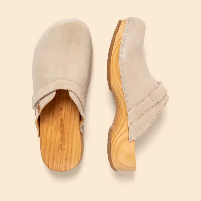 El Naturalista N5834 Clog in Cream