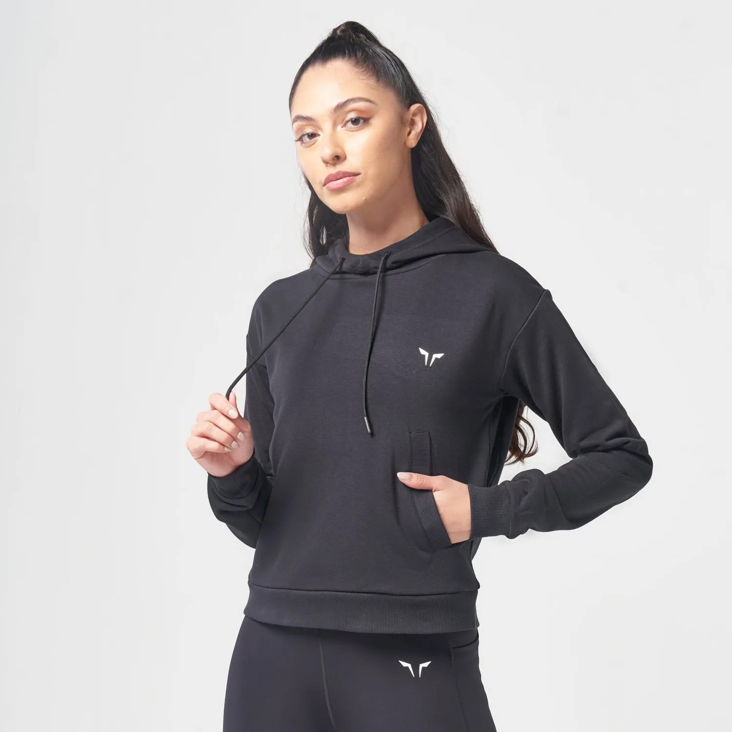 Essential All Black - Women