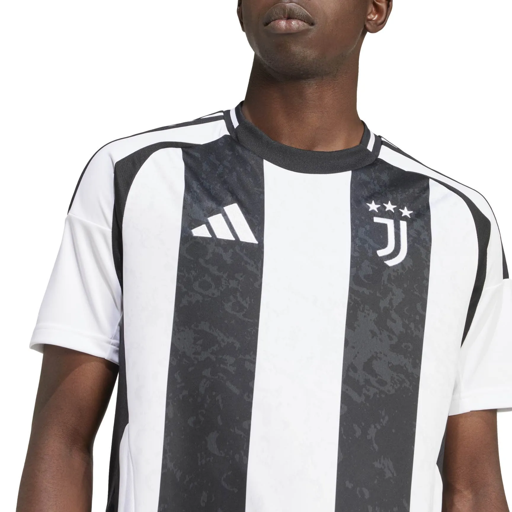 Juventus 24/25 Home Jersey