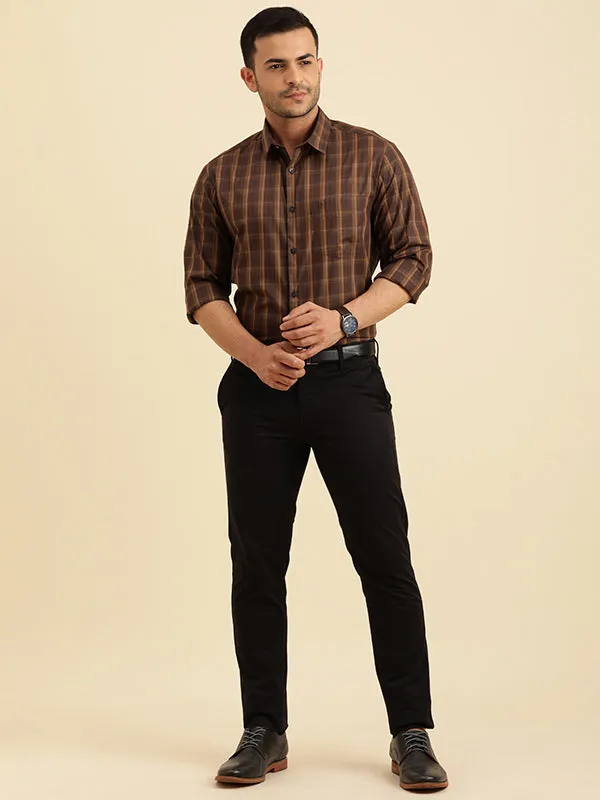 Men Checked Full Sleeve Cotton Blend Shirt