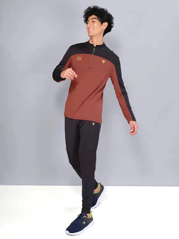 Men Colorblock Slim Fit Mock Neck T-shirt with TECHNO COOL