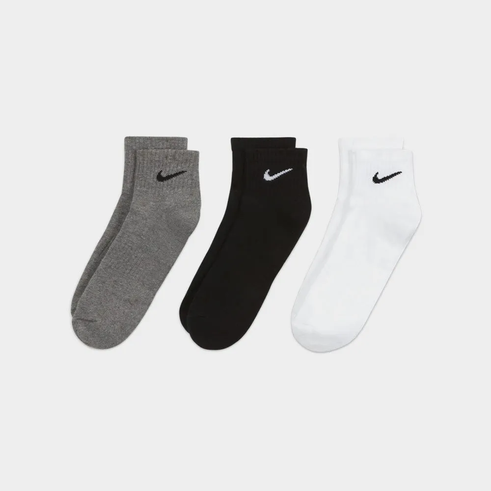 Nike Unisex Training Ankle Socks (3 Pairs) White/Grey/Black _ 181966 _ Multi